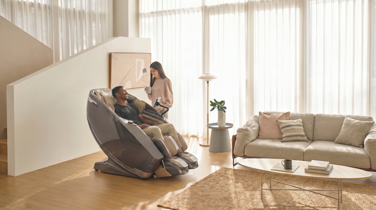Auren massage chair lifestyle image