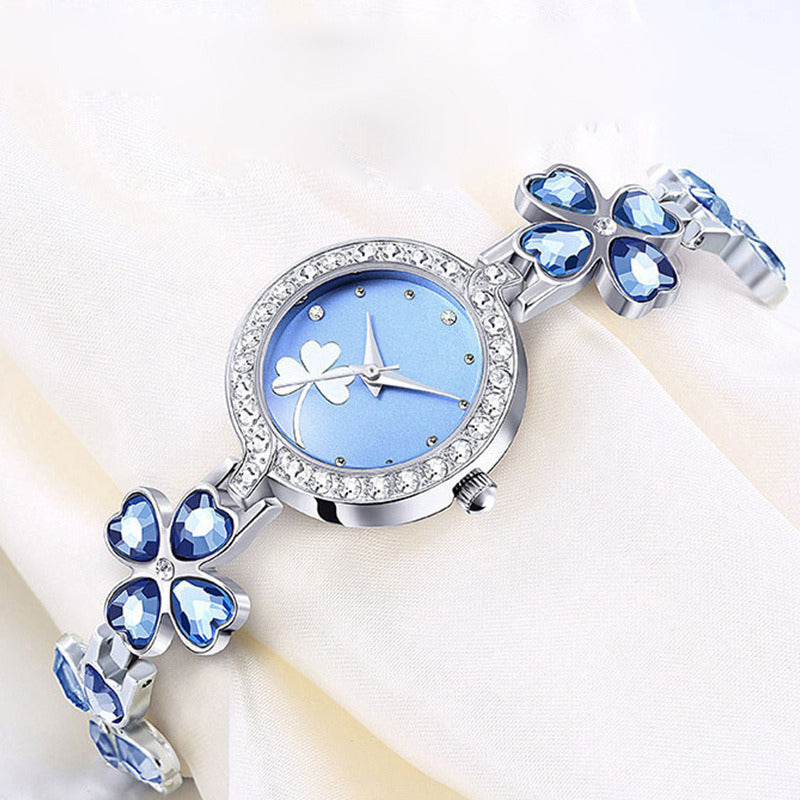 Four-Leaf Clover Women Quartz Bracelet Watch